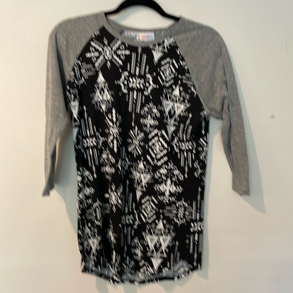 LuLaRoe medium T-shirt
